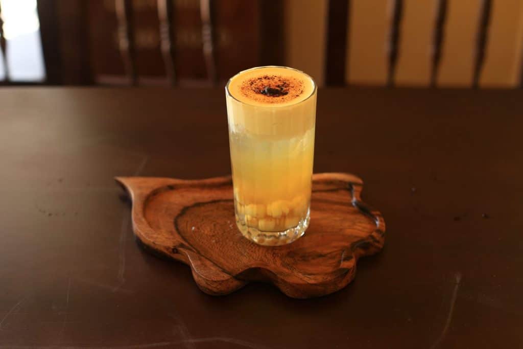 Verre de café à l'œuf à Hanoï, une boisson à goûter pour découvrir que manger et boire au Vietnam